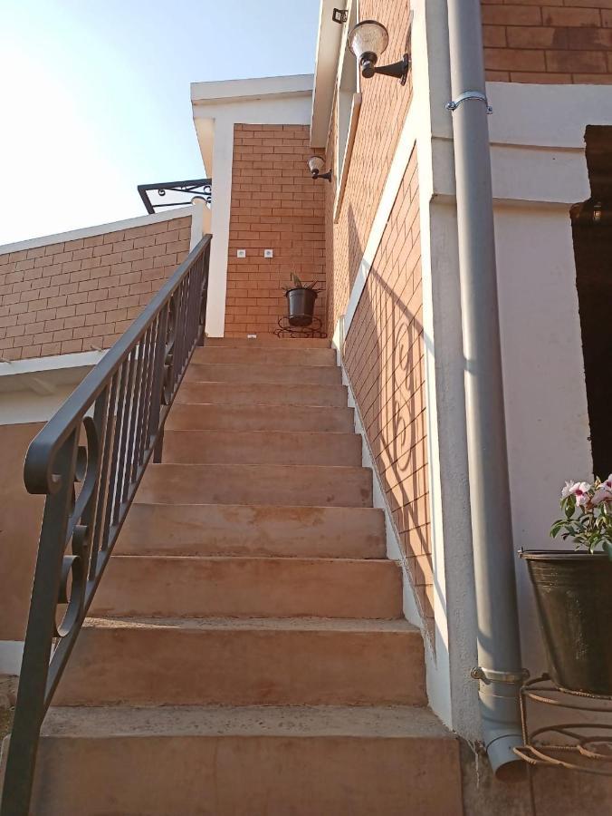 Appartements D'Hotes Marciloui Antsirabe Exteriör bild