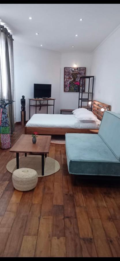 Appartements D'Hotes Marciloui Antsirabe Exteriör bild