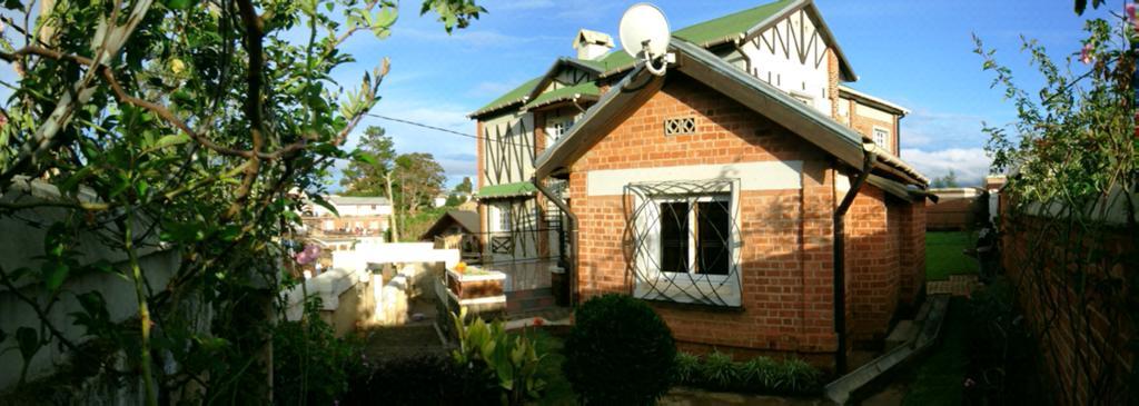Appartements D'Hotes Marciloui Antsirabe Exteriör bild